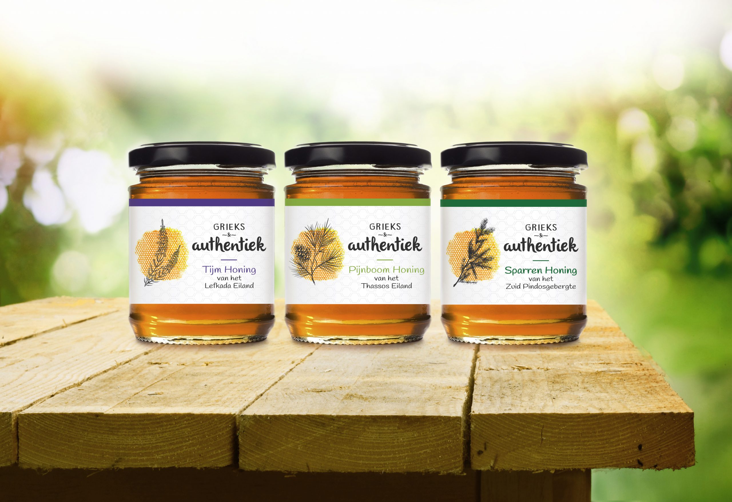 Honey packaging photo